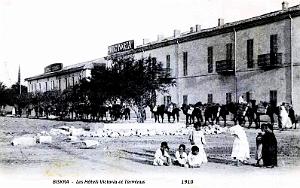 BISKRA - HOTELS VICTORIA ET TERMINUS - 1910